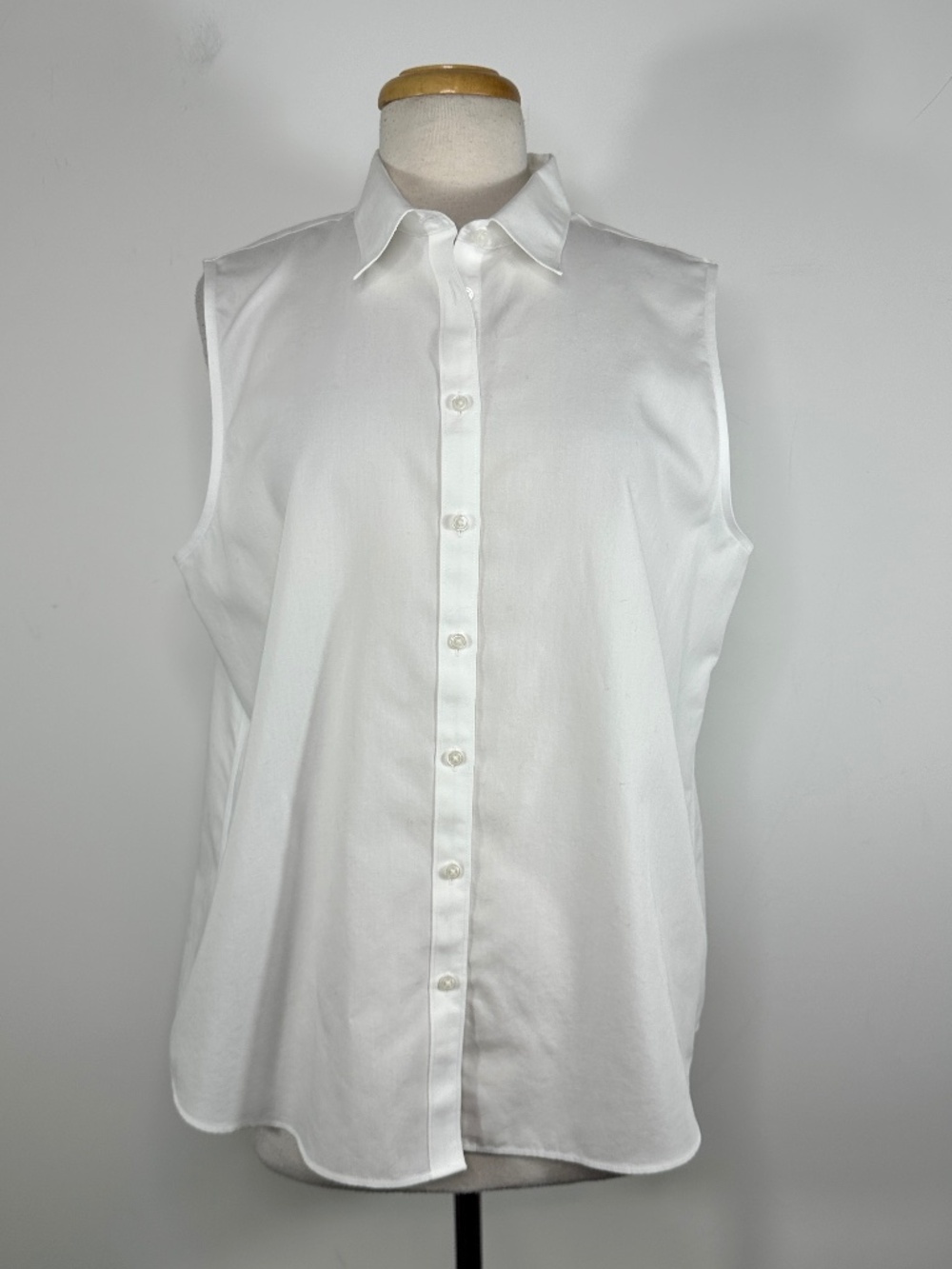 New Lands End Top Women's Sz L White Tennis Racket Sports Button Up Casual Shirt